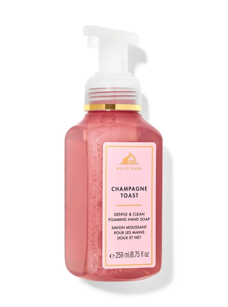 Es un jabón espumoso para manos Champagne Toast de la marca White Barn / Bath & Body Works