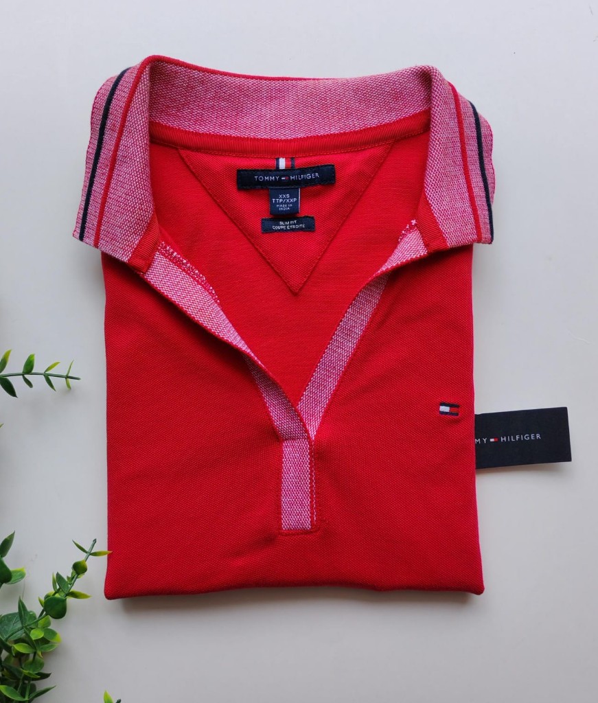 Tommy Hilfiger polo rojo XXS