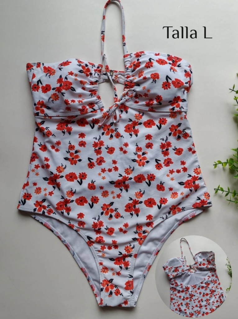 Traje de baño floral talla L