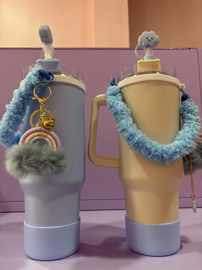 Accesorio llavero arcoiris