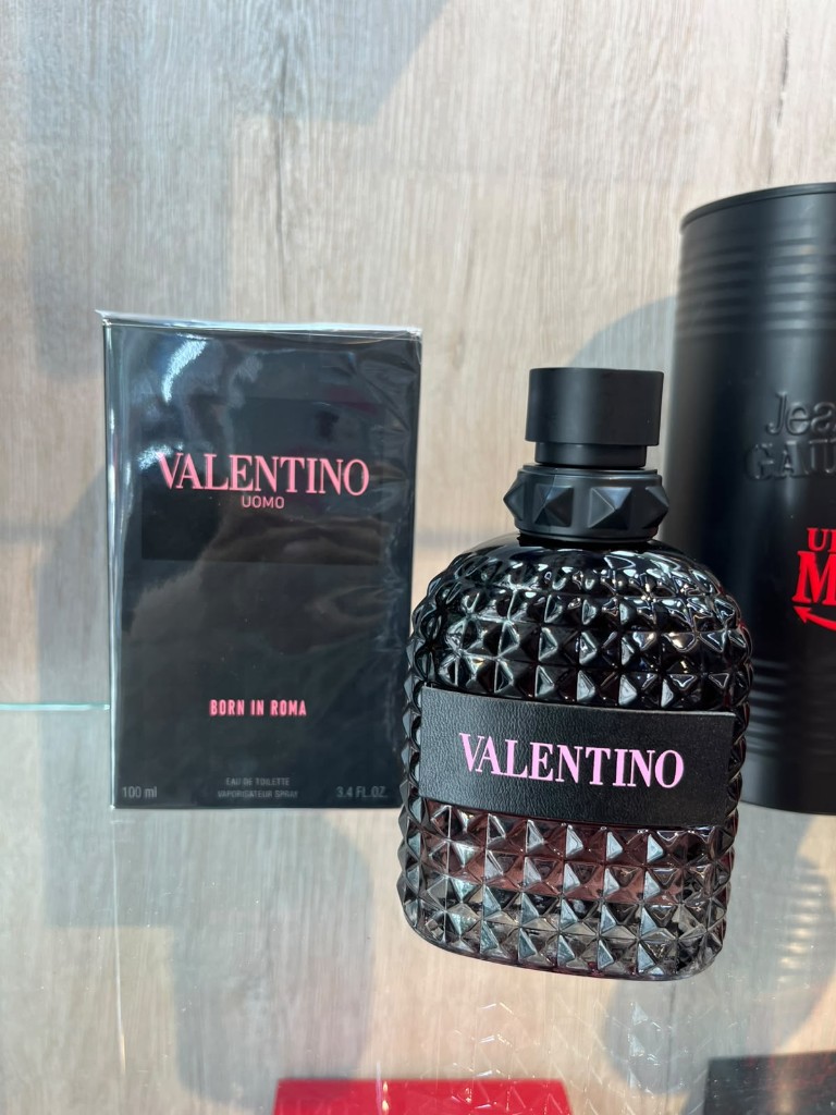Valentino Uomo Born In Roma