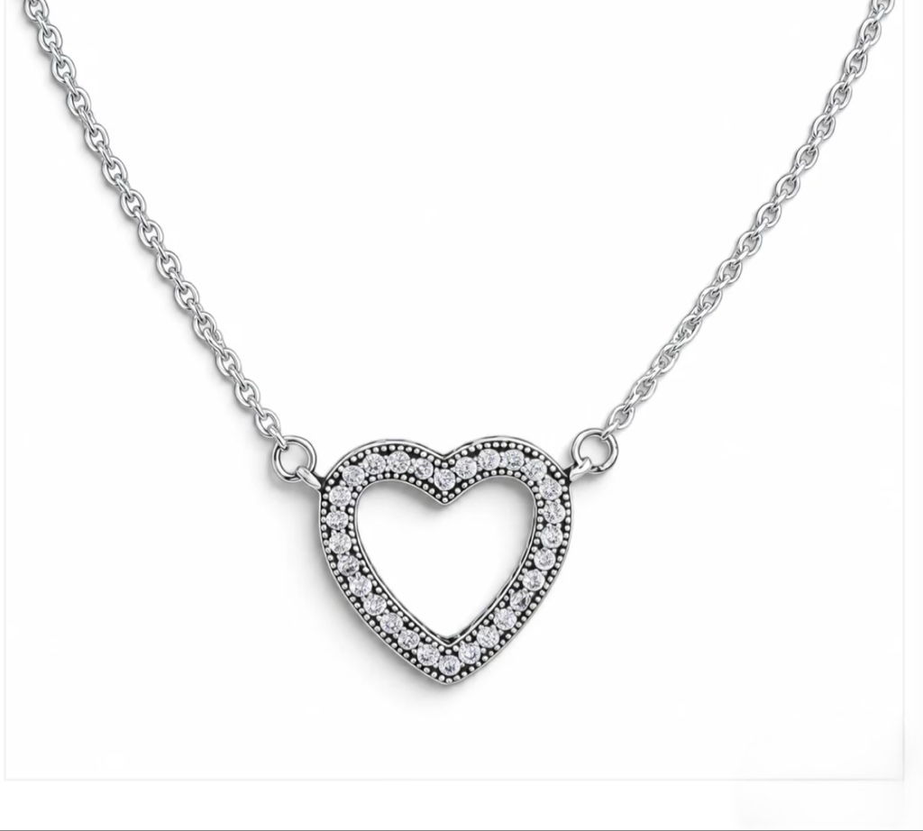 Z159 Collar corazón Zirconia