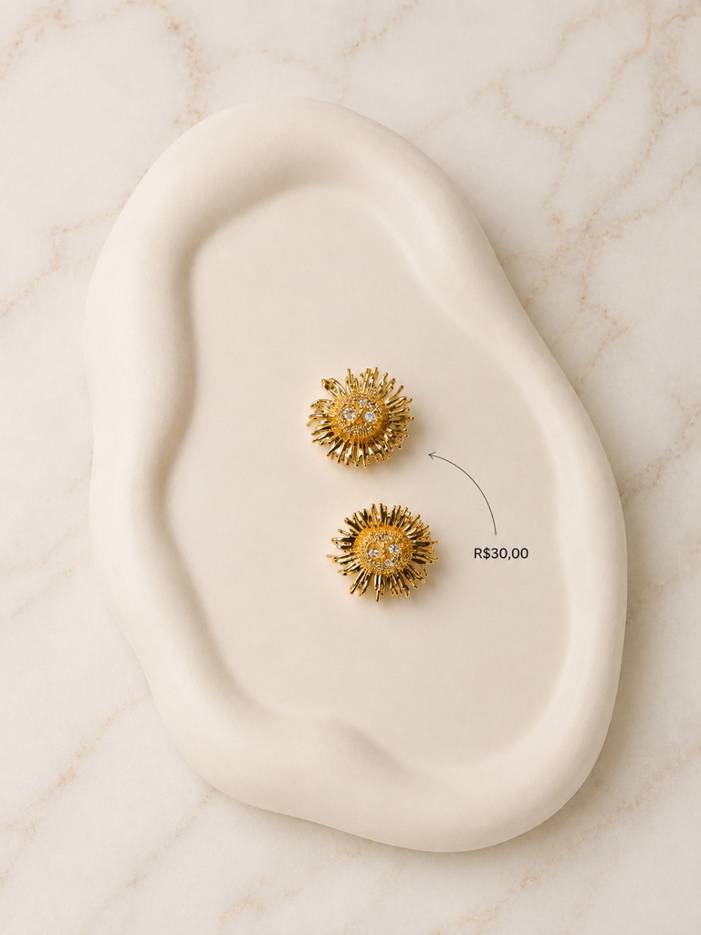Brinco Folheado a Ouro 18k e Prata Flor com Pontos de Luz
