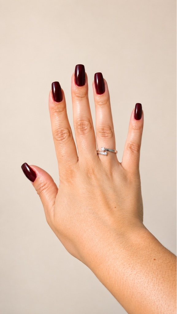 Anel Semi Joia Folheado a Prata 925 Design Prego