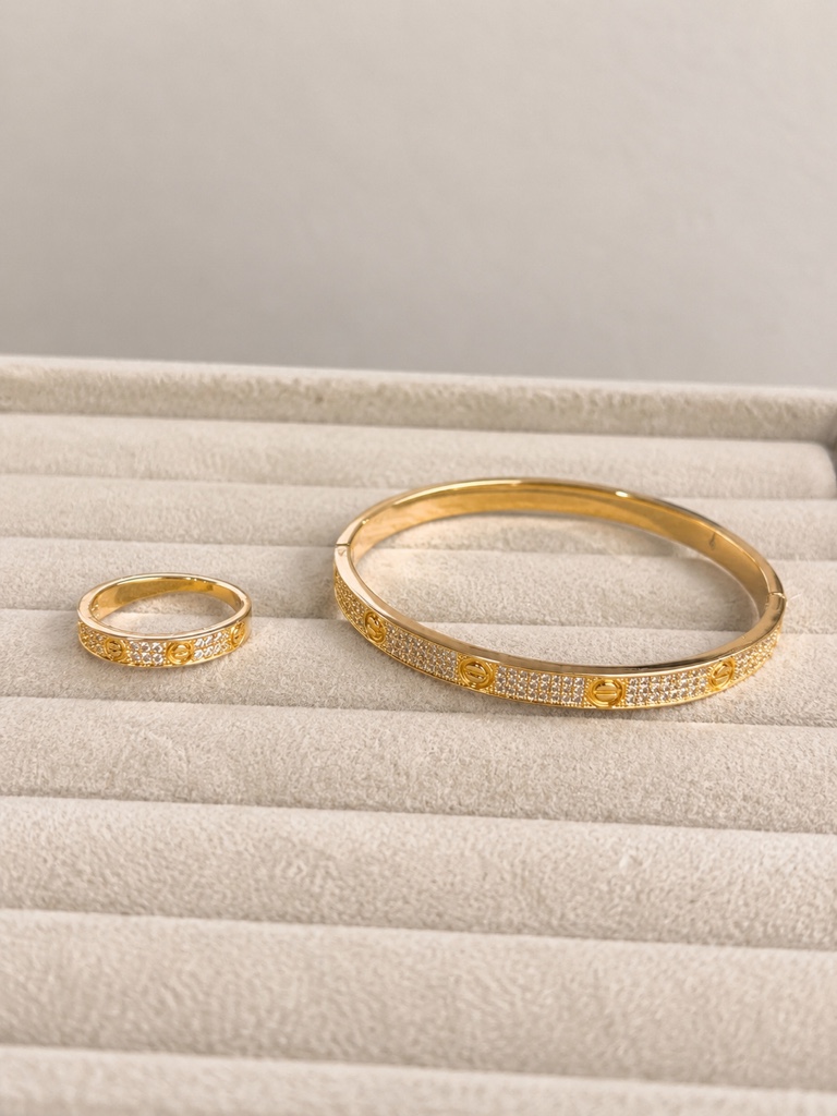 Conjunto anel e bracelete - inspiração grandes marcas