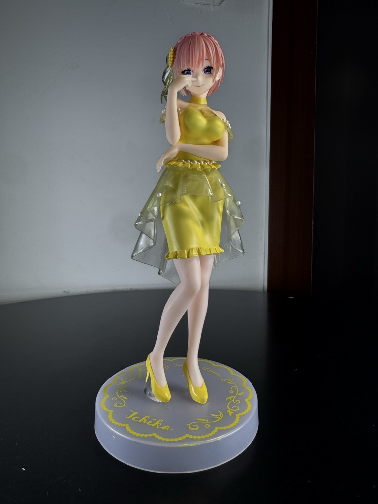 Ichika Nakano 4