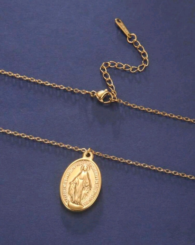 Cadena Virgen María