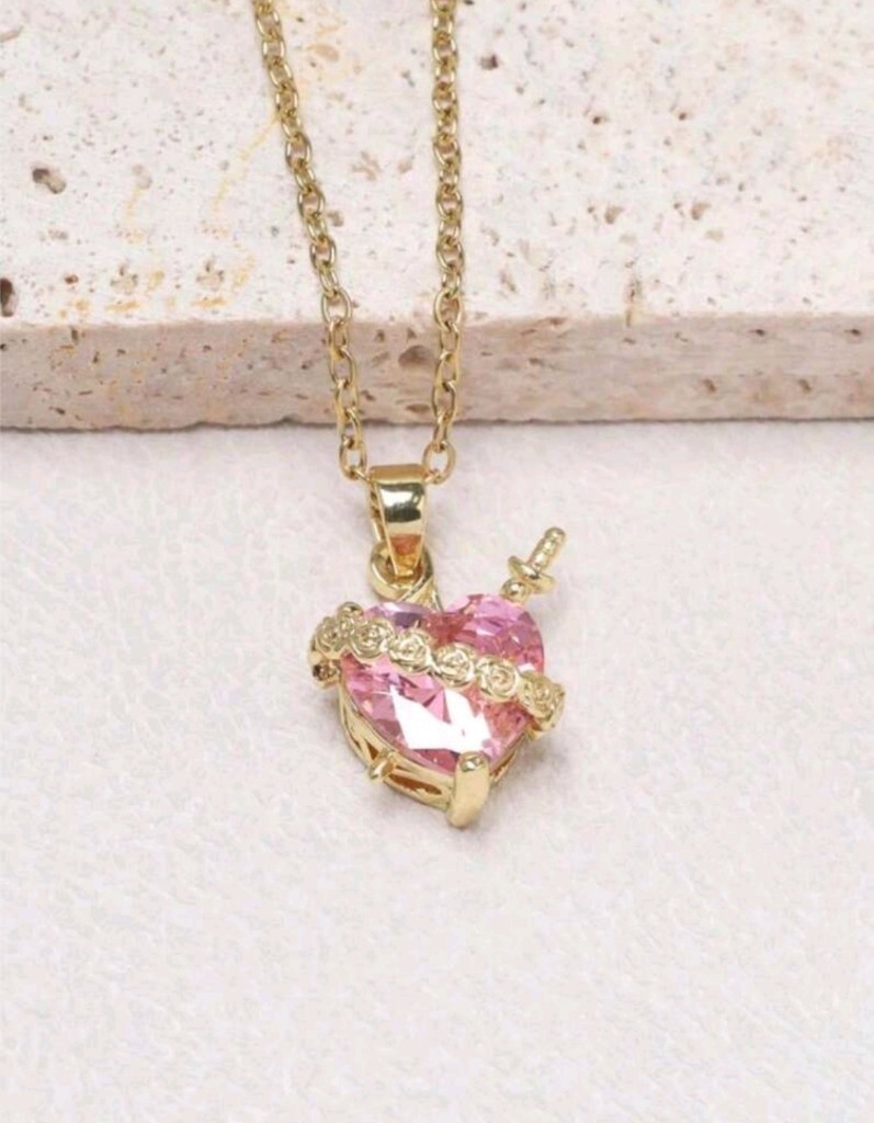 Dije corazon rosa