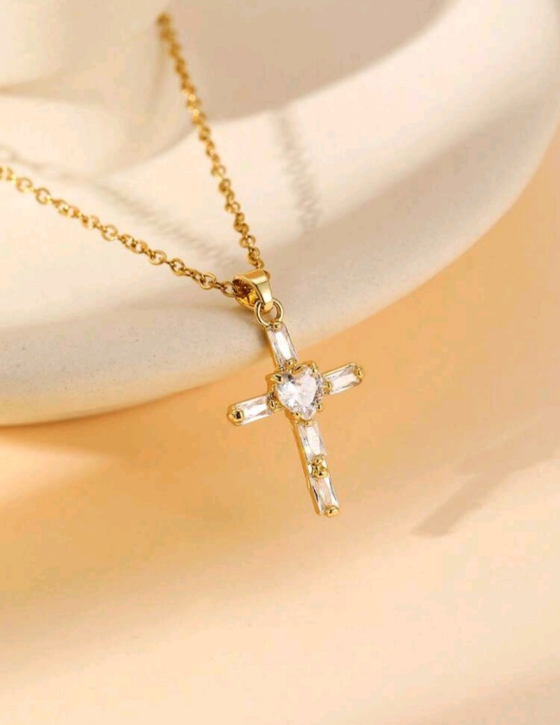 Collar cruz corazón Cristal