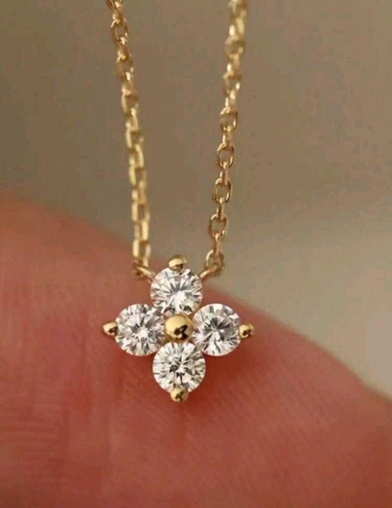 Collar Trébol de cuatro hojas cristal