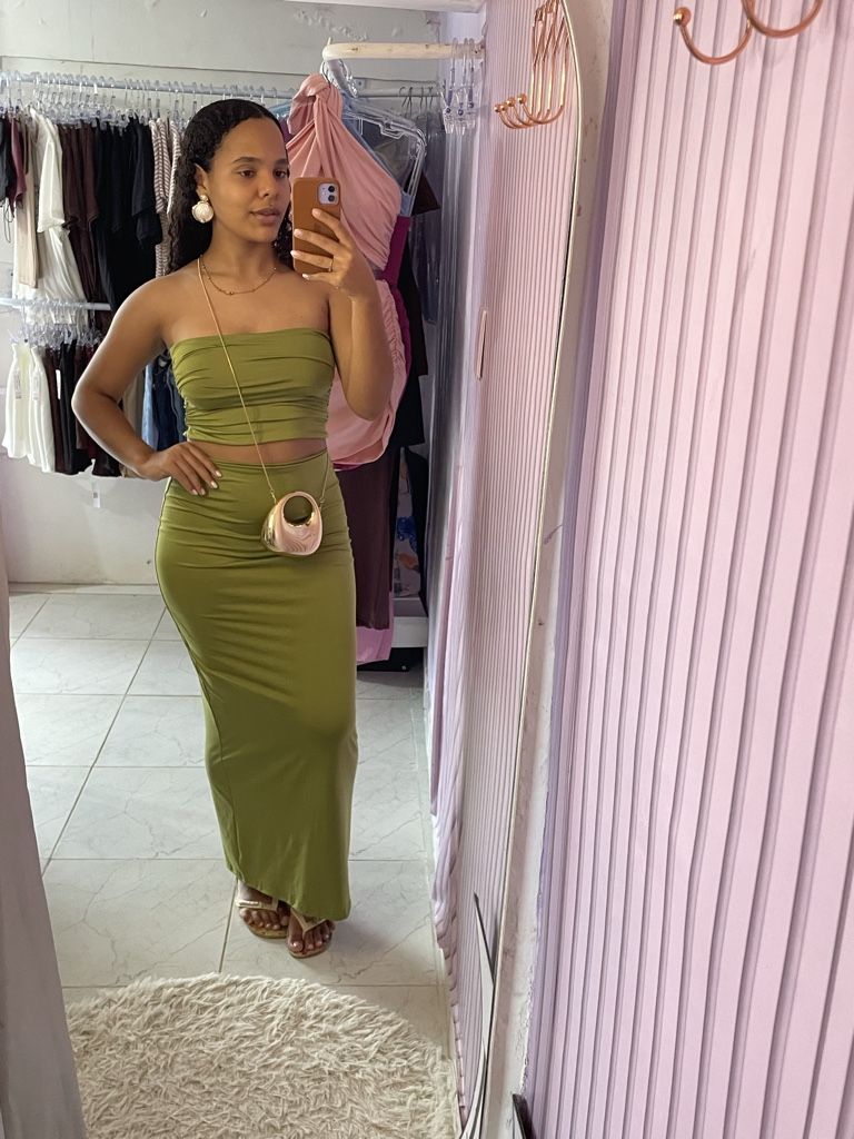 Conjunto Mia
