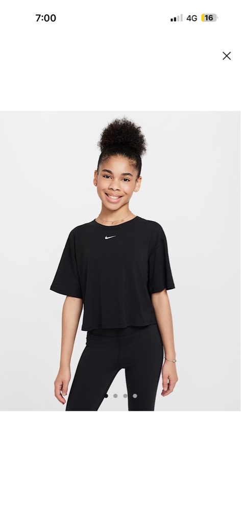 Nike blusa corta Ngr