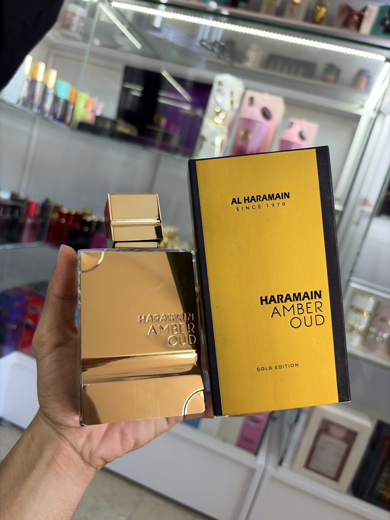 Perfume Amber Oud AlHaramain Caja 1.1