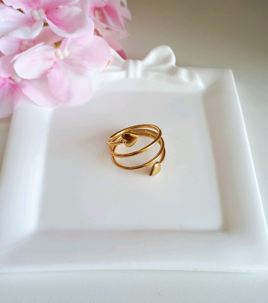 Anillo dorado corazon