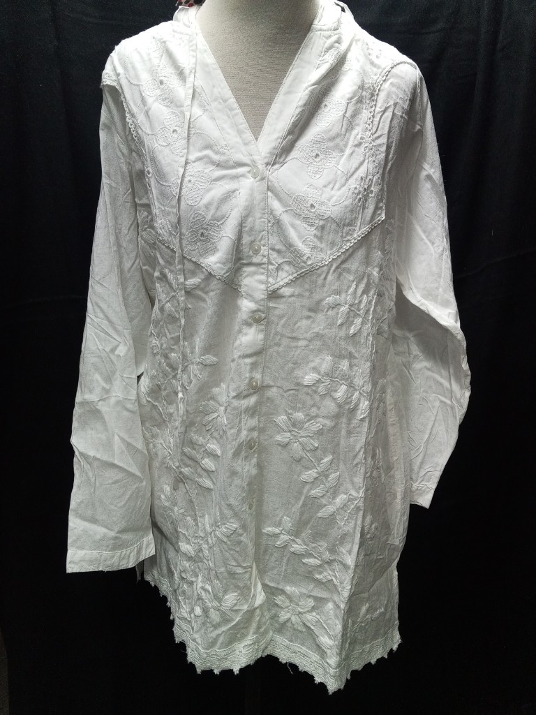 2109 Camisa con capucha