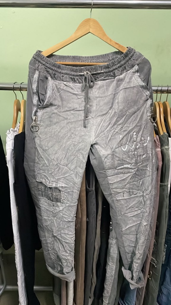 I800 Y. Pantalon (Italiano)