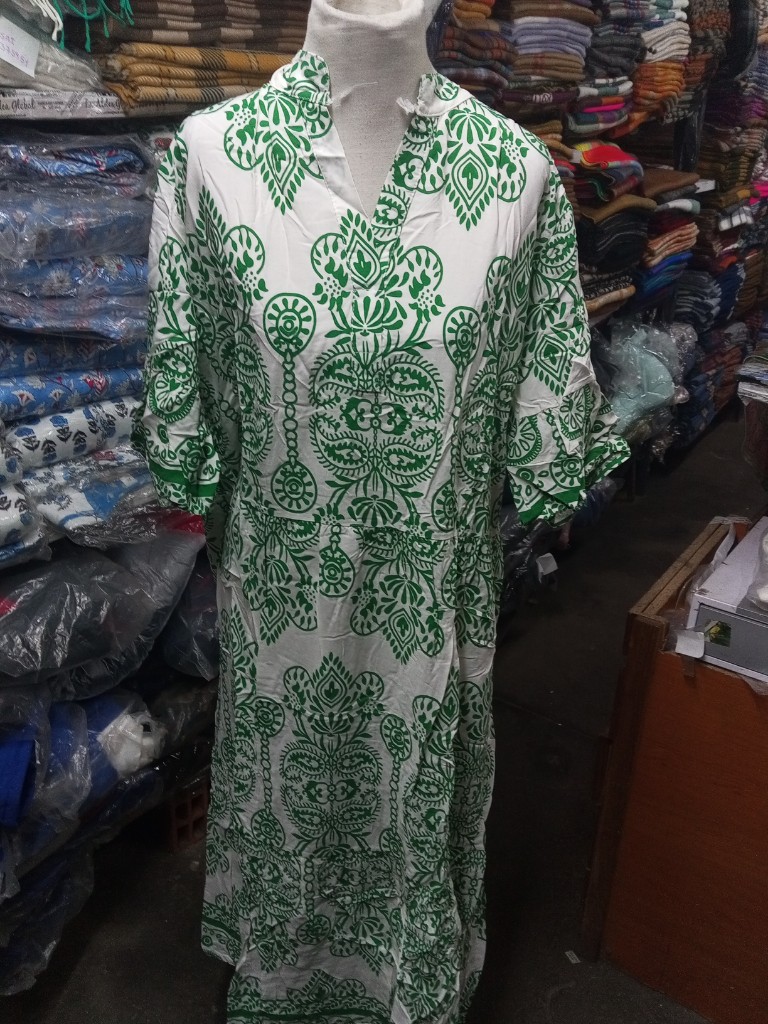 M906 Vestido (Italiano)