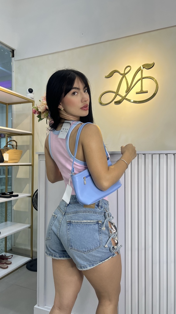 Short moños