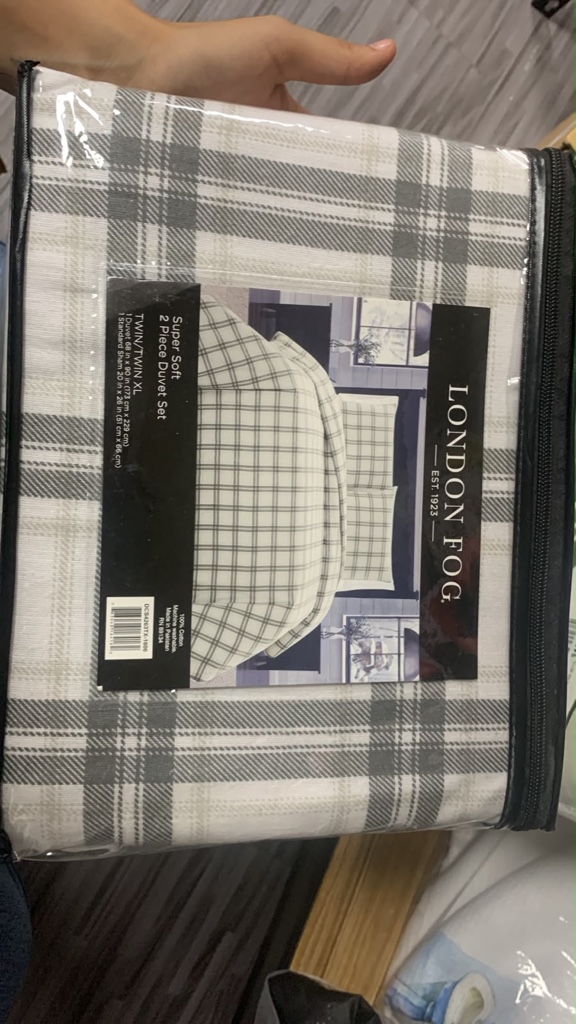 Juego de sábanas a cuadros London Fog TALLA KING 6 piezas NEGRO/GRIS (2 fundas de almohada adicionales)