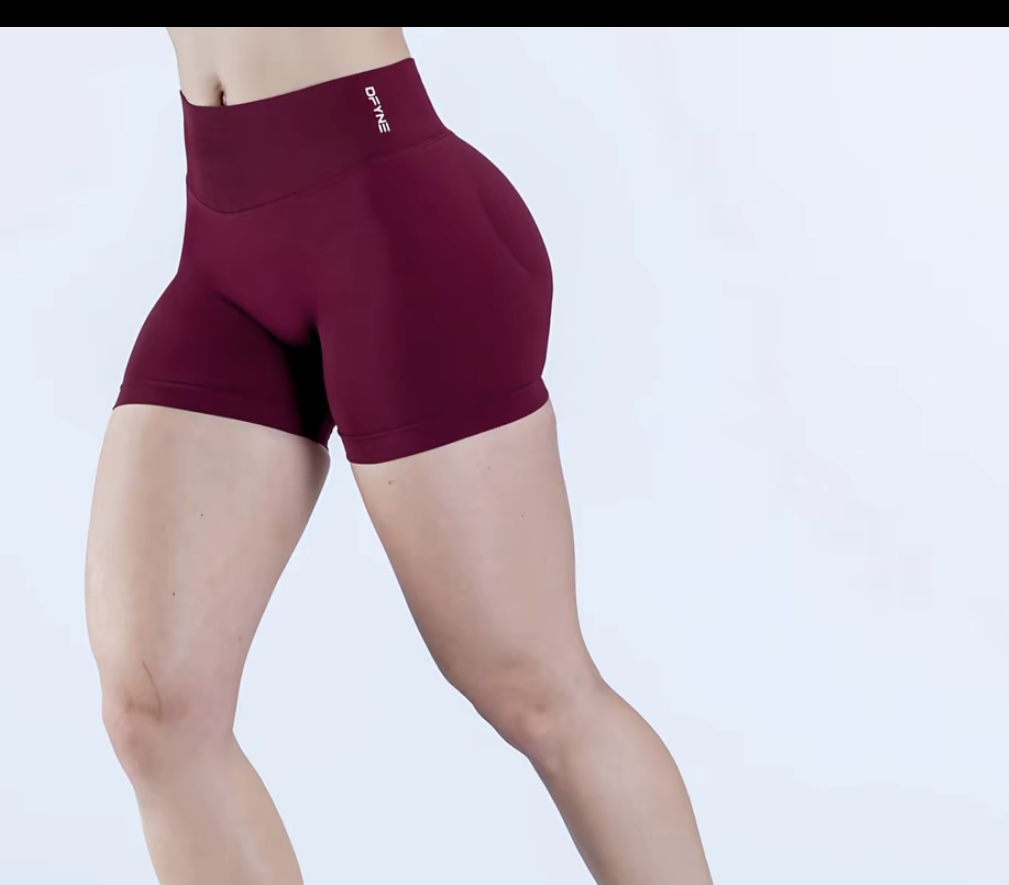 DFYNE short tinto M