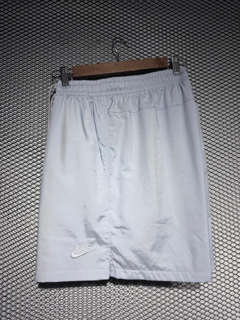 B10 Shorts Nike Club Flow Glacier Blue / White