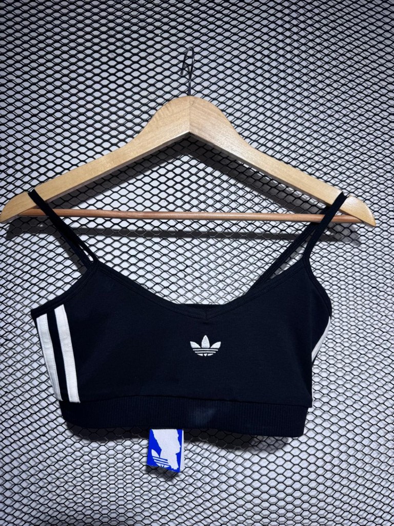 W20 Top Adidas 3 Rayas  Negro