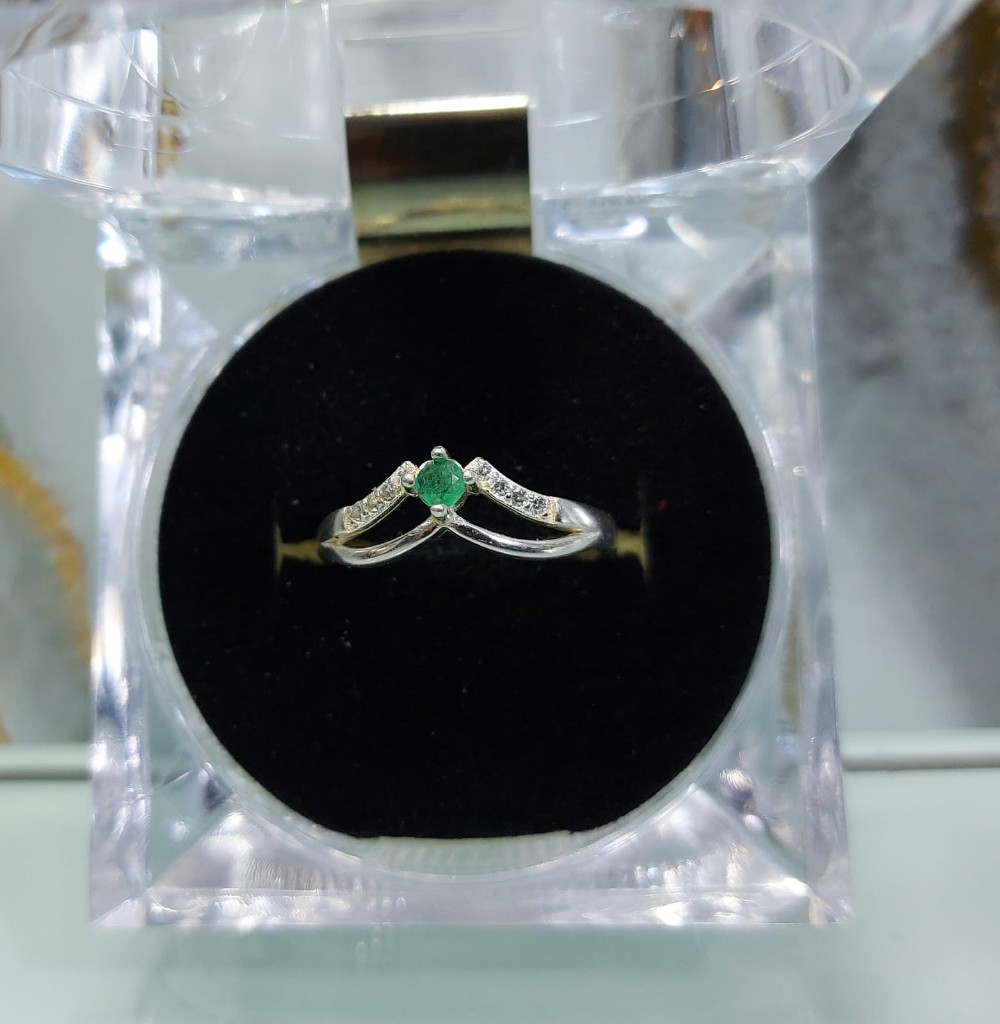 Anillo plata ley 925 tiara
