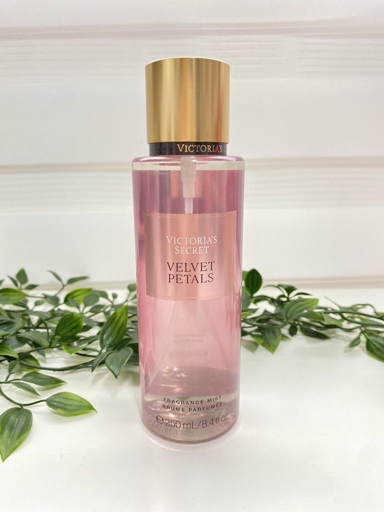 Splash Velvet Petals