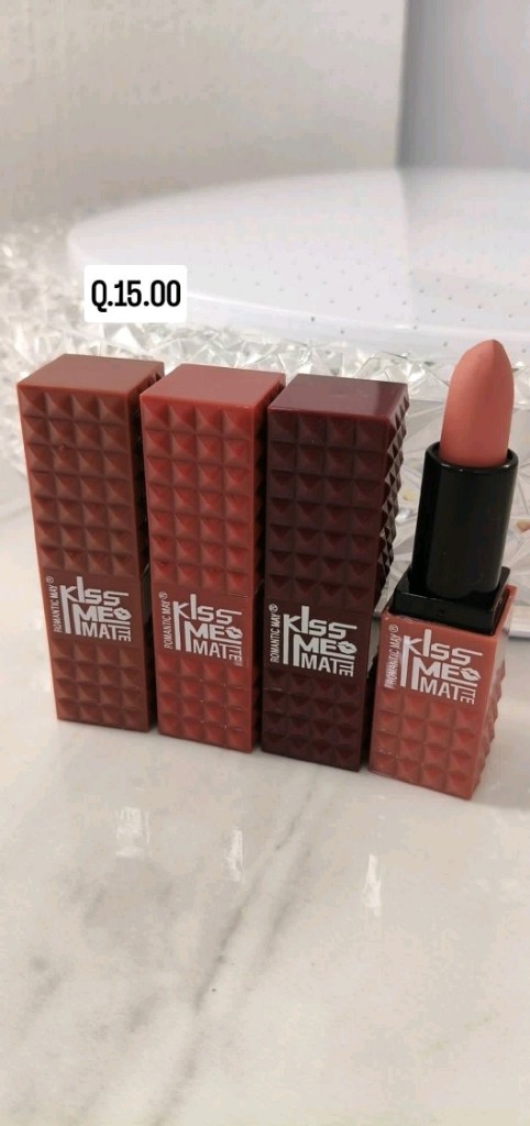 Kiss Me Matte labial nude