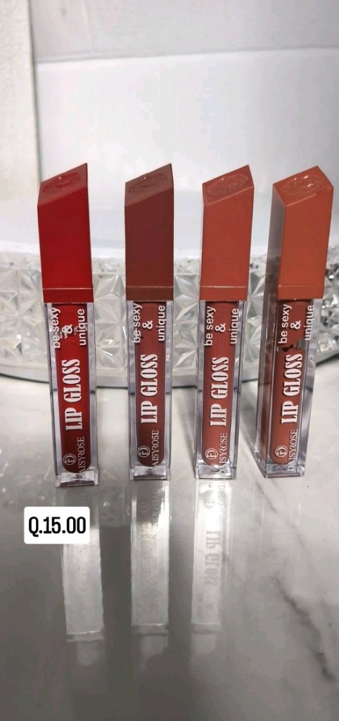 Lip Gloss rojo