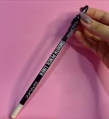 MAC delineador negro