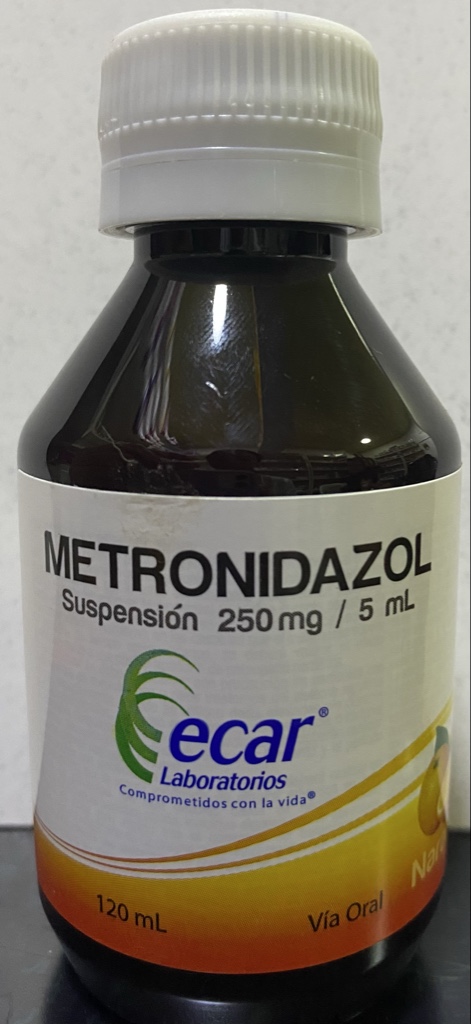 Ecar Metronidazol suspensión 250 mg/5 mL 120 mL