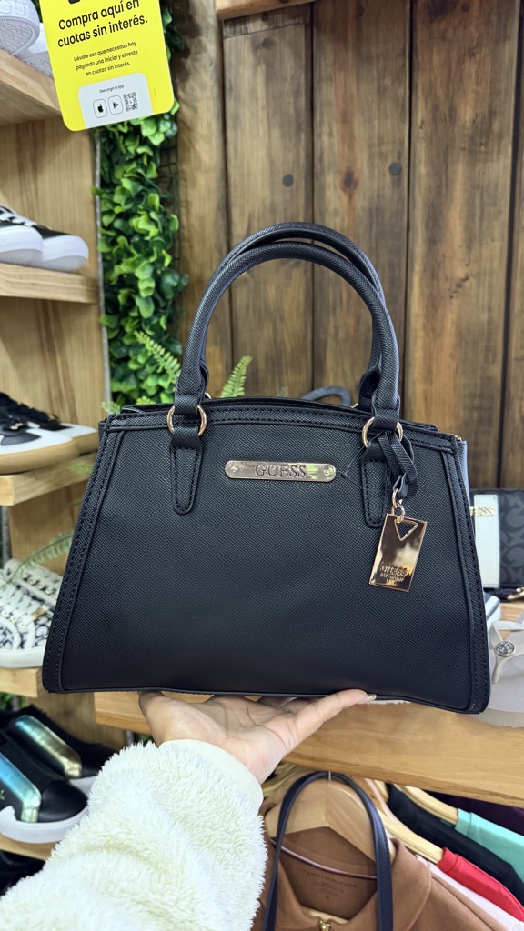 Guess 9004