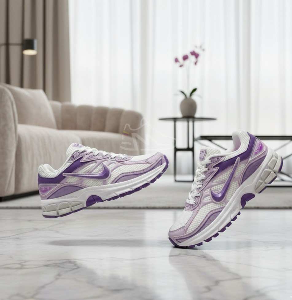 Nike Zoom Vomero 5 Platinum Violet Detalles Blanco y Violeta Mujer Monikistyle1.1