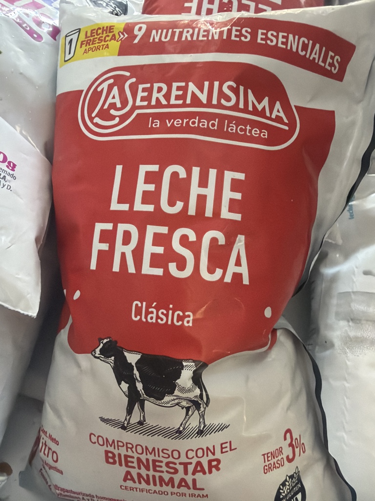 LECHE LA SERENISIMA