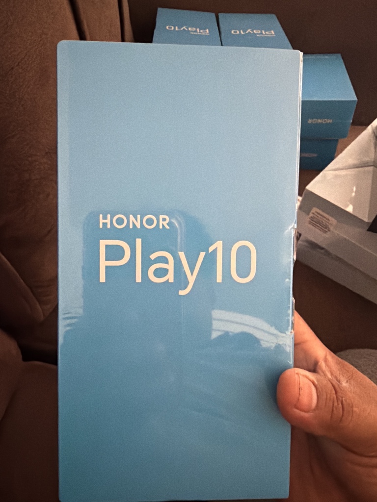 Honor Play10