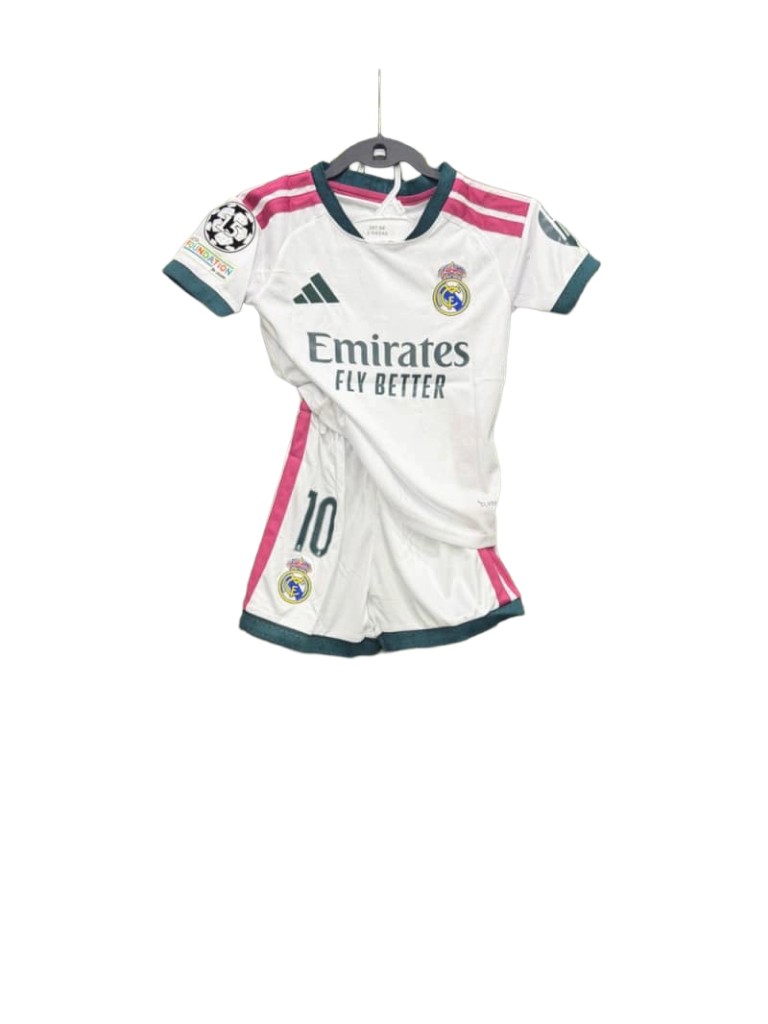 Real Madrid Local 26-27 Mbappé Niño