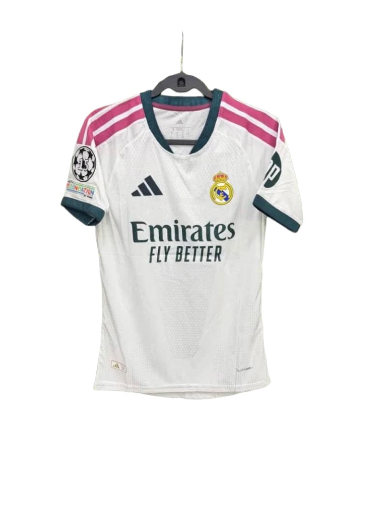 Real Madrid Local 26-27 Valverde V/Fan