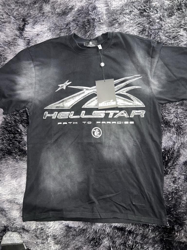 Hellstar playera negra y plata