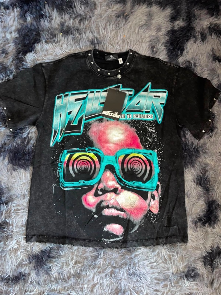 UFO negro playera