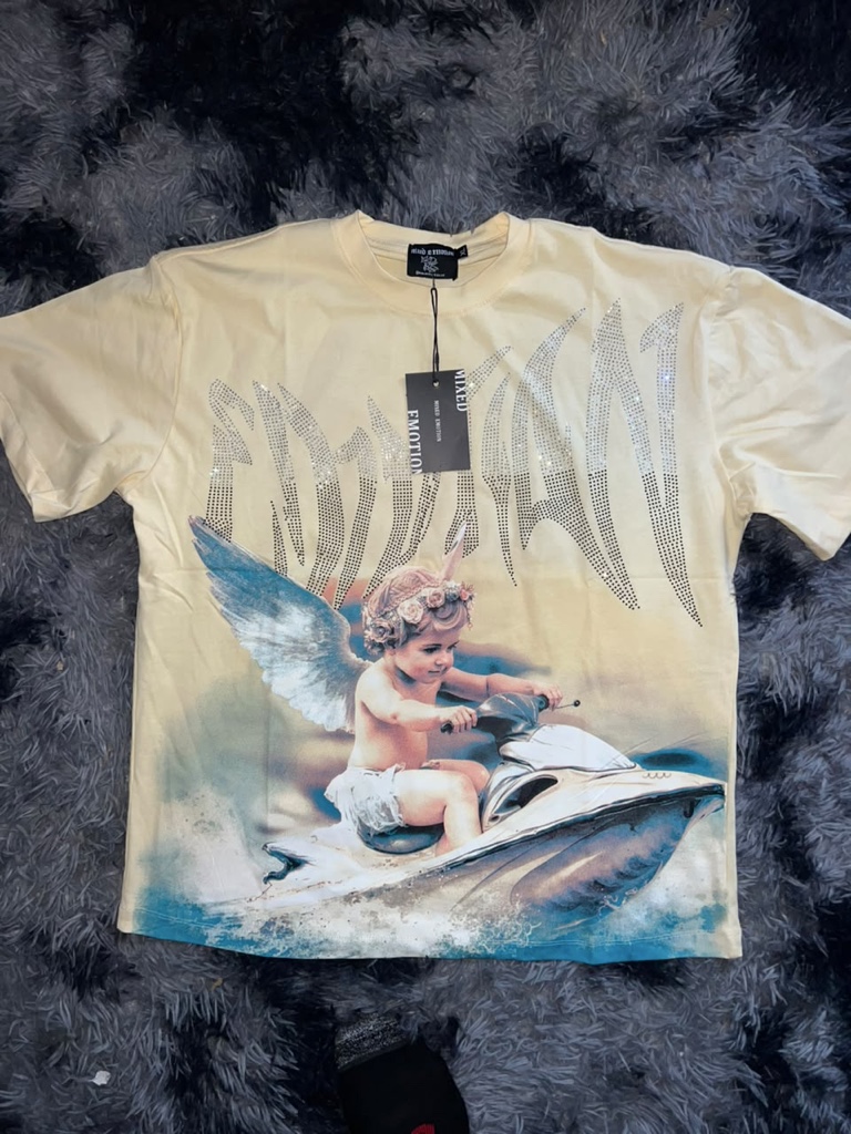 MIXED EMOTION playera beige estampada