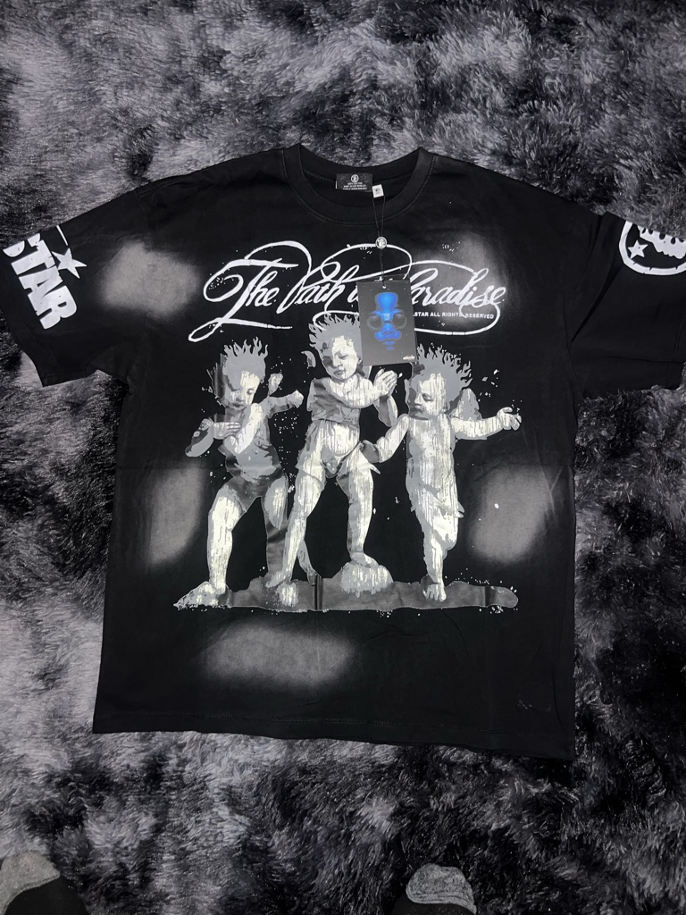 Playera negra The Hate oversized