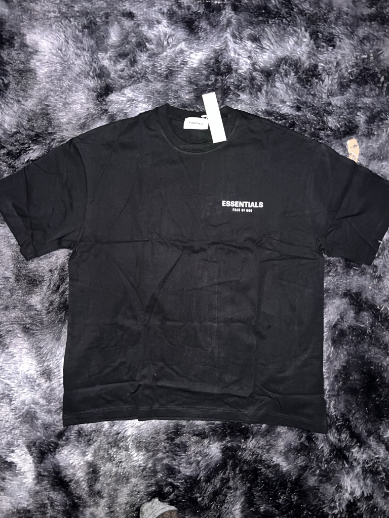 Essentials negra playera oversize