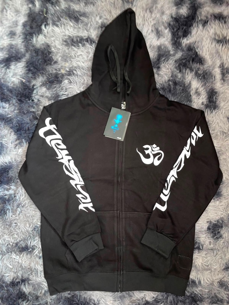 Sudadera negra oversize B