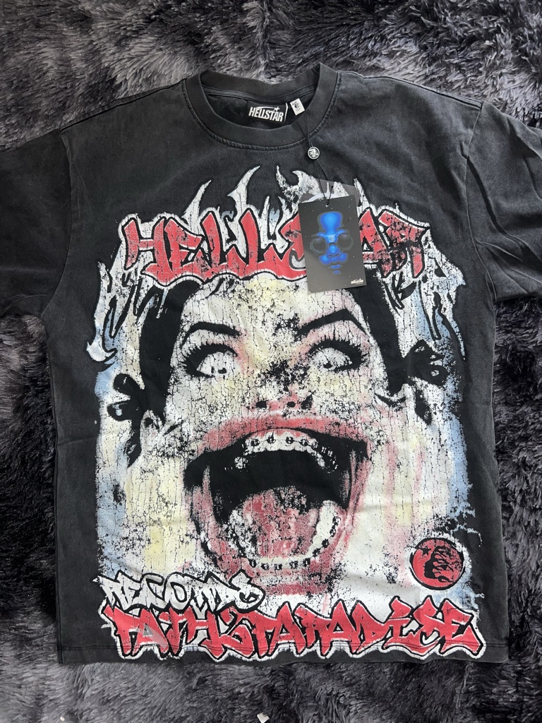 Hellstar playera negra el grito