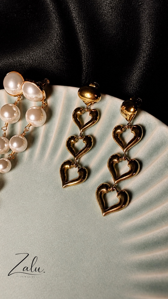 Aretes de corazones