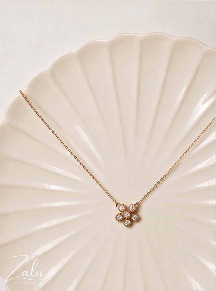 Collar Flor Perlada
