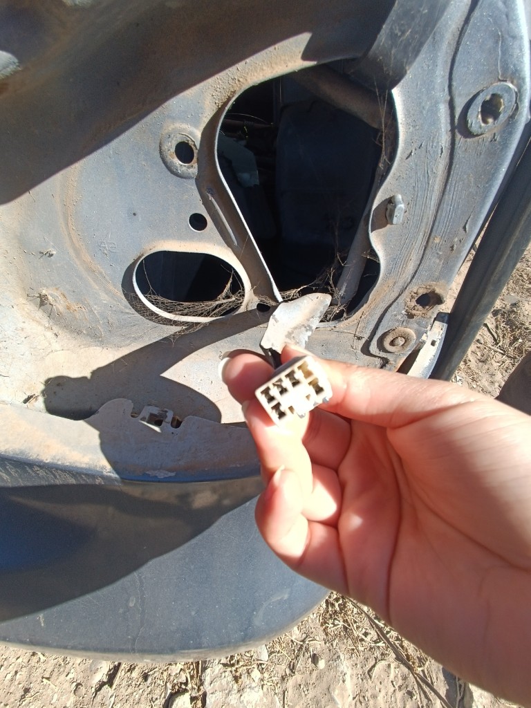 Conector de foco trasero C/U Toyota new Yaris 2010
