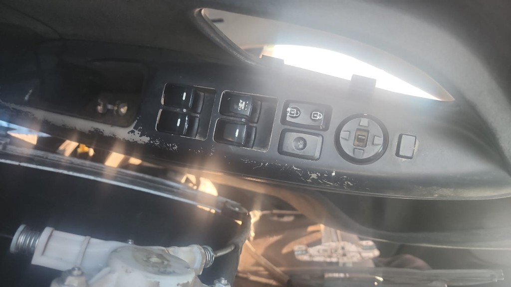 Botonera principal completa Kia Rio 5 1.4 2014