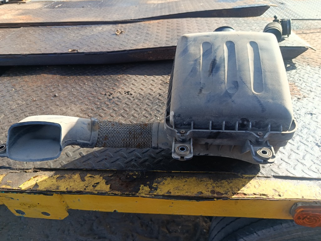 Portafiltro de aire Chevrolet Spark 1.0 2008